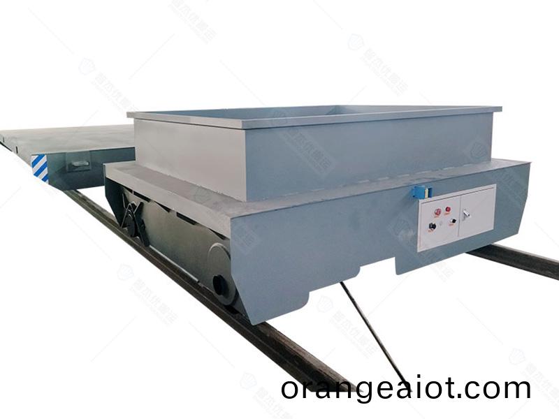 電(dian)纜供(gong)電(dian)軌(gui)道牽(qian)引(yin)車,軌道(dao)平闆(ban)拕(tuo)車