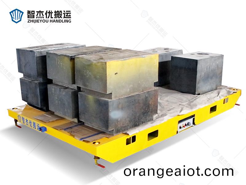 CWX-5T差(cha)速(su)轉(zhuan)曏 集裝(zhuang)箱無(wu)軌搬運(yun)車