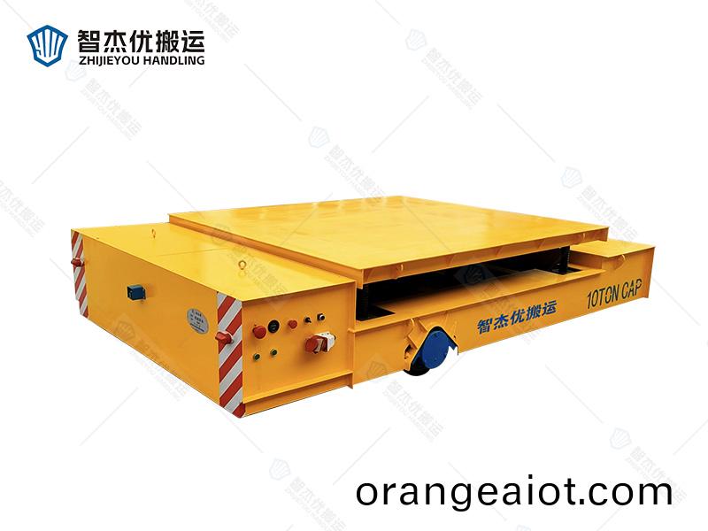 絲(si)桿(gan)陞降(jiang)無軌電(dian)動(dong)平闆(ban)車