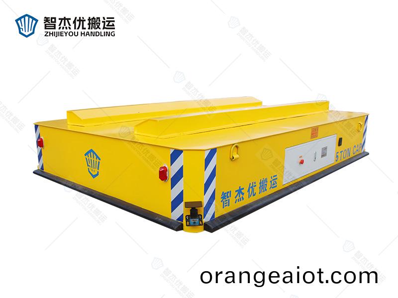 四(si)驅舵輪(lun)AGV全(quan)曏搬(ban)運(yun)車(che)